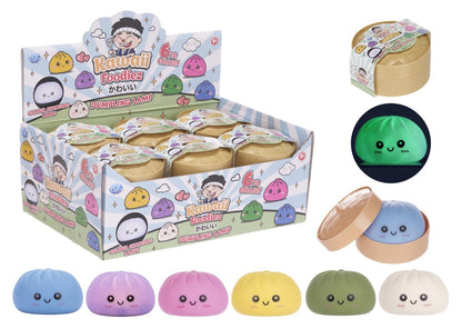 8CM LIGHT UP KAWAII COLOUR CHANGING DUMPLING LAMP