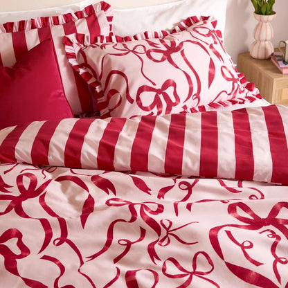 La Vie En Bows Reversible Duvet Cover Set Pink/Red Double