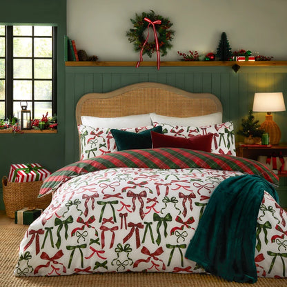 Nathalie Festive Bows Printed Duvet Cover Set Berry/Pine Super King